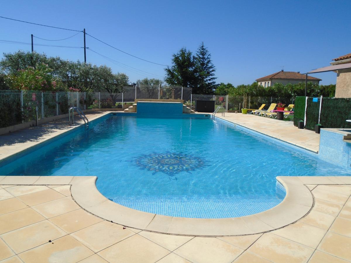 Gite Les Feuilles De Chene Villa Carpentras Exterior photo